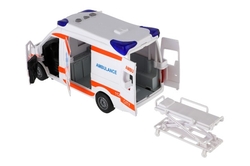 Auto ambulance plast 26cm s lehátkem na setrvačník se světlem se zvukem v krabici 37x18x11,5cm