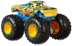 HW MONSTER TRUCKS KASKADÉRSKÉ KOUSKY ASST