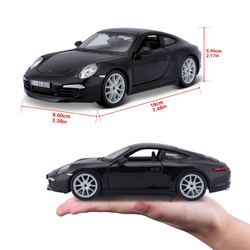 Bburago 1:24 Plus Porsche 911 Carrera S Black