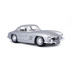 Bburago 1:24 Mercedes Benz 300SL Silver